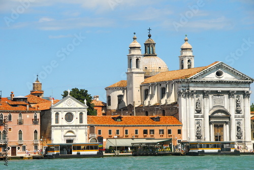 Photo: vue du canal de la Giudecca à Venise vue du canal de la Giudecca à Venise