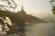 Morgennebel an der Alten Brücke