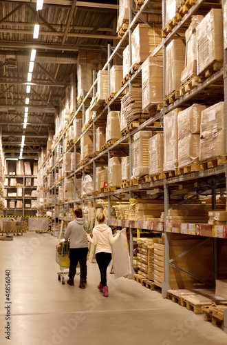 Photo: warehouse warehouse