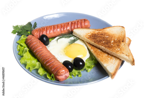 Photo: breakfast with sausages, toast and egg breakfast with sausages, toast and egg