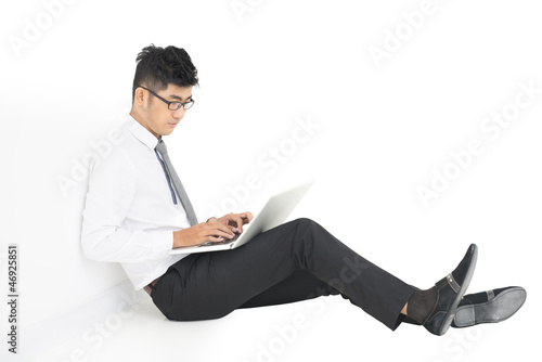 Photo: Laptop worker Laptop worker