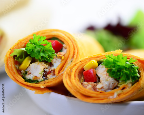 Photo: 2 Wraps 2 Wraps
