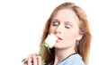 Attraktive Frau mit Rose
