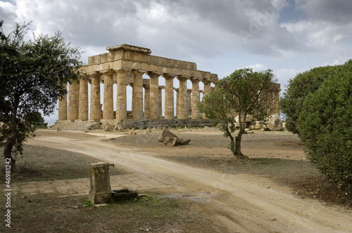 Photo: Fountain and Greek Temple Fountain and Greek Temple