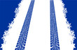 Reifenspuren im Schnee