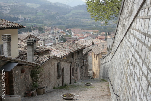 Photo: Fossombrone Country Town in Marche Italy Paese tipico rurale Fossombrone Country Town in Marche Italy Paese tipico rurale