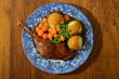 Gänsekeule mit Klößen