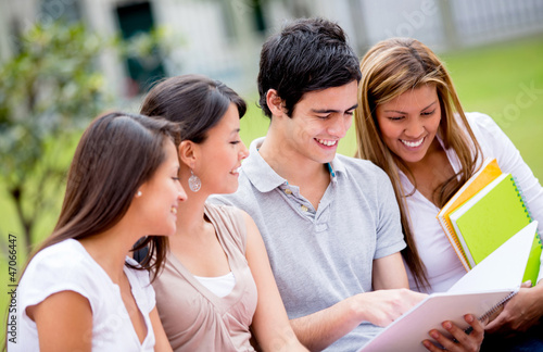 Photo: Group of college students Group of college students