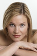 Portrait einer jungen Frau mit Make up