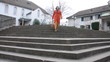 Video: Businessfrau auf der Treppe Businessfrau auf der Treppe