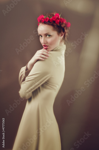 Photo: portrait of young woman portrait of young woman