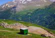 chalet de montagne,refuge en construction dans les alpes