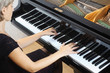 Foto: Piano playing pianist player Piano playing pianist player