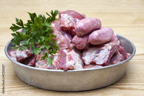 Photo: carne roja en bandeja carne roja en bandeja