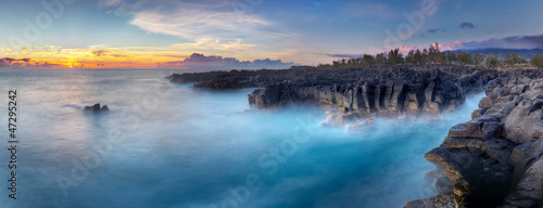 Photo: Gouffre de l'Etang-Salé au crépuscule - La Réunion Gouffre de l'Etang-Salé au crépuscule - La Réunion