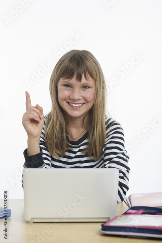 Photo: Glückliche Schülerin Glückliche Schülerin