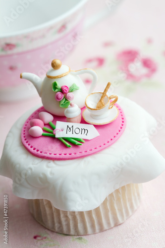 Photo: Mother's day cupcake Mother's day cupcake