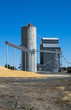 Foto: Silo and grain elevator Silo and grain elevator