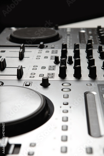Photo: dj mixer dj mixer