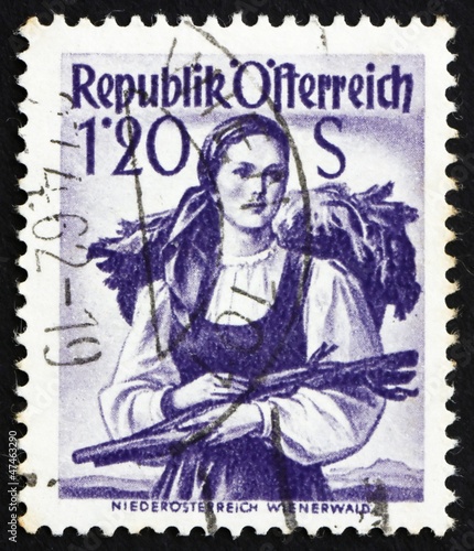 Photo: Postage stamp Austria 1949 Woman from Lower Austria, Vienna Wood Postage stamp Austria 1949 Woman from Lower Austria, Vienna Wood