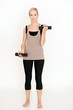 Frau im Fitnessstudio