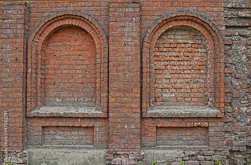 Photo: destroyed brick wall destroyed brick wall