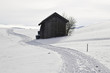 scheune im schnee in miesbach
