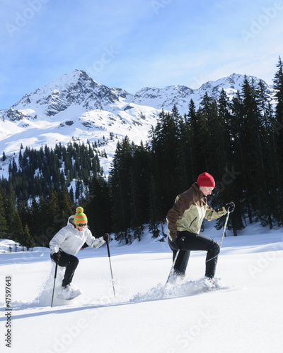 Photo: Freizeitvergnügen Schneeschuhwandern Freizeitvergnügen Schneeschuhwandern