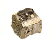 Mineralien: Pyrit auf weißem Hintergrund