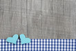 Blaue bayerische Herzerl als Grußkarte
