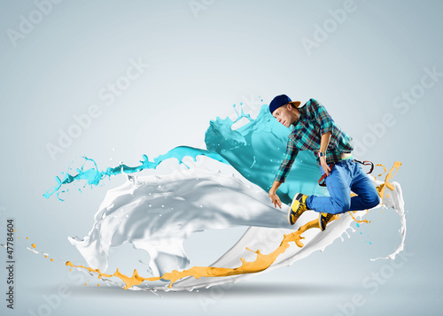 Photo: Modern style dancer Modern style dancer
