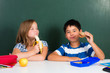 kinder essen pausenbrote