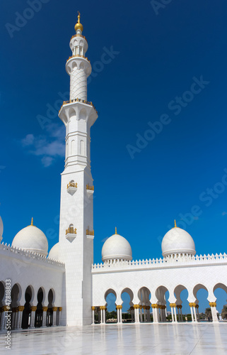 Photo: Minaret of Sheikh Zayed Grand Mosque in Abu Dhabi, UAE Minaret of Sheikh Zayed Grand Mosque in Abu Dhabi, UAE
