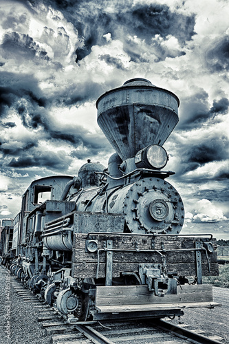 Photo: dramatic train dramatic train