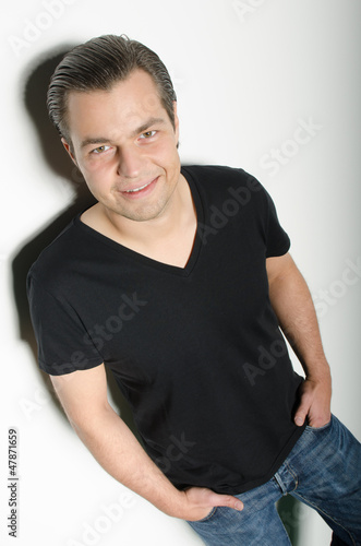 Photo: lächelnder mann lächelnder mann