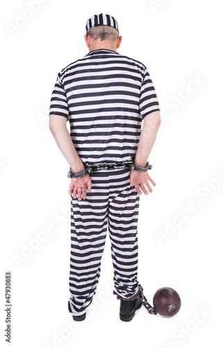 Photo: handcuffed prisoner handcuffed prisoner