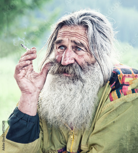 Photo: smoking old man smoking old man