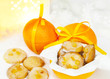 Orangenplätzchen in Apfelsinen