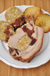 Gefüllter Schweinebraten mit Semmelknödel