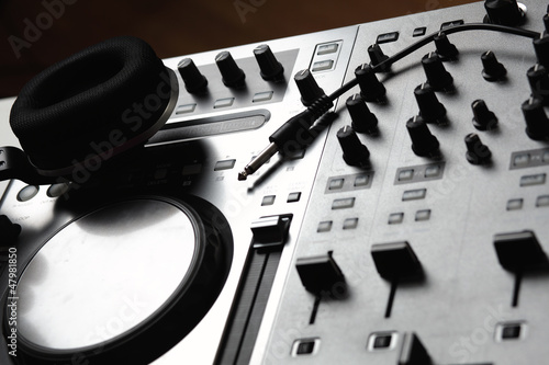 Photo: dj mixer dj mixer