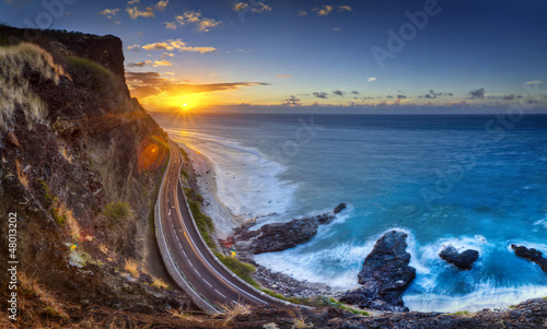Photo: Crépuscule au Cap Champagne - La Réunion Crépuscule au Cap Champagne - La Réunion