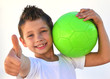 Foto: Kind mit Ball Kind mit Ball