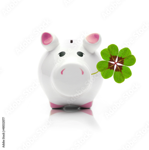 Photo: Glücksschweinchen mit Kleeblatt Glücksschweinchen mit Kleeblatt