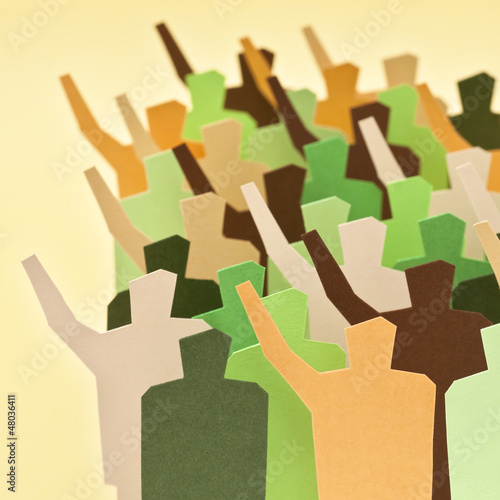 Photo: Mixed groups on disagreement Mixed groups on disagreement