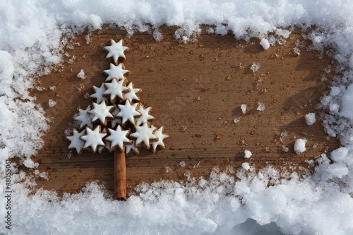 Photo: Zimtstern Weihnachtsbaum im Schnee Rahmen Zimtstern Weihnachtsbaum im Schnee Rahmen