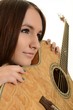 femme et guitare