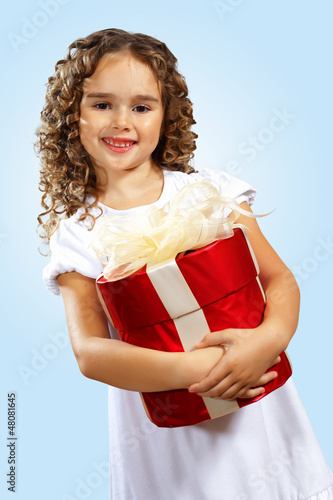 Photo: portrait of a cute little girl portrait of a cute little girl