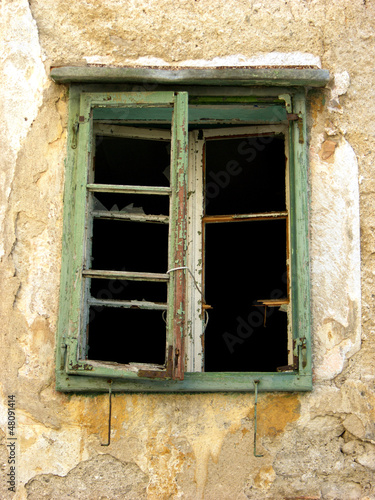 Photo: Broken window Broken window