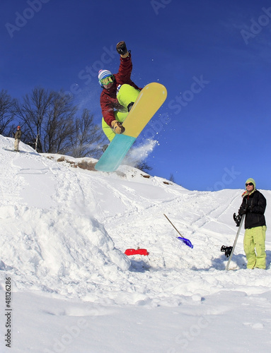 Photo: Snowboarder in the sky Snowboarder in the sky