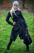 Foto: Pretty young blonde female outdoors Pretty young blonde female outdoors